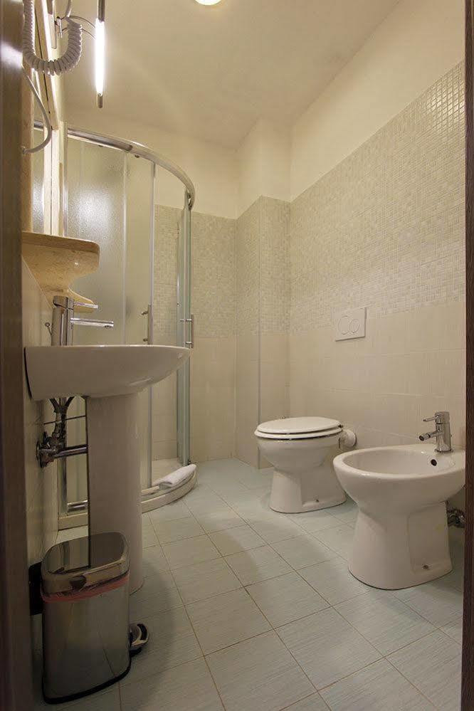 Lux Hotel Durante Mediolan Zewnętrze zdjęcie